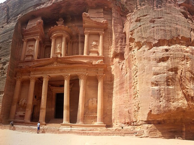 Petra, grad u crvenoj steni