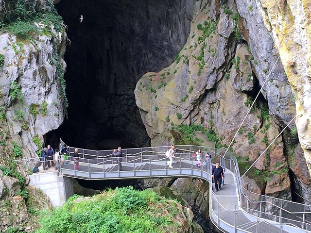 Postojnska jama, najveće podzemno blago “stare” Jugoslavije