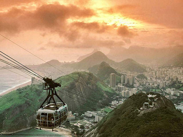 Rio de Ženeiro, grad sambe, karnevala i prelepog prirodnog ambijenta