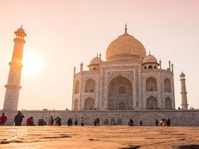 Znate li koliko je trajala izgradnja Tadž Mahala?