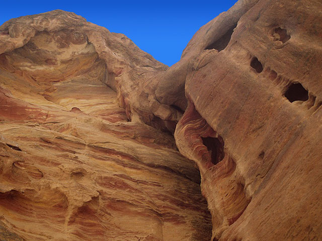 Petra, grad u crvenoj steni