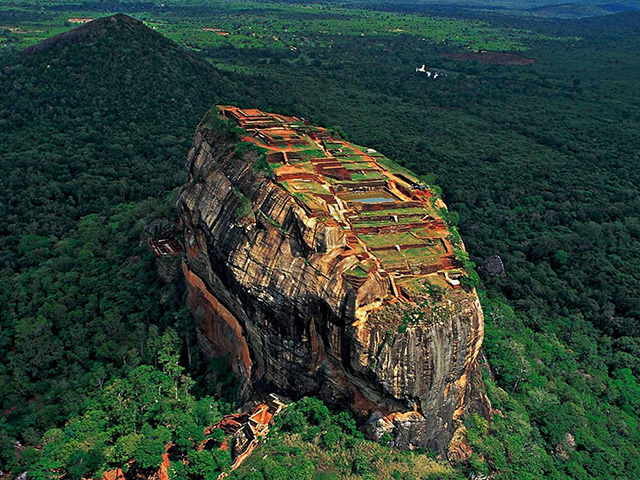 Sigirija, tvrđava koja lebdi nad džunglom